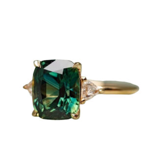 Emerald Cut Emerald Green Ring Main